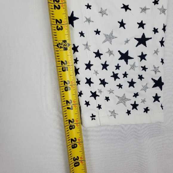Vineyard Vines White Straight Leg Jeans w/ Blue & Silver Stars Embroidered Sz 00 - Picture 12 of 12